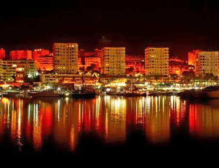 Apartment Centrico A Orilla Del Mar. Estepona